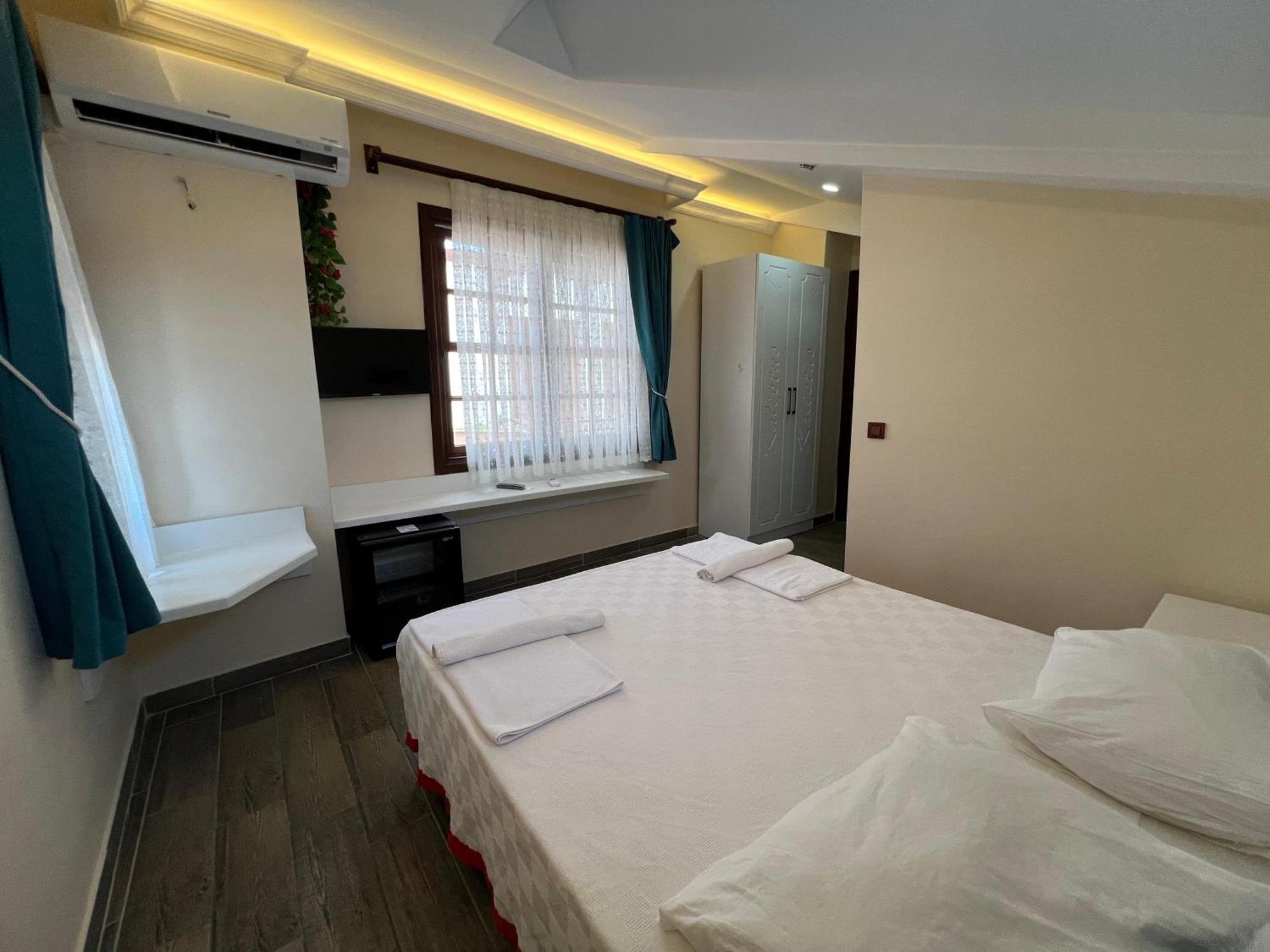 Kaliptus Hotel Kemer Esterno foto