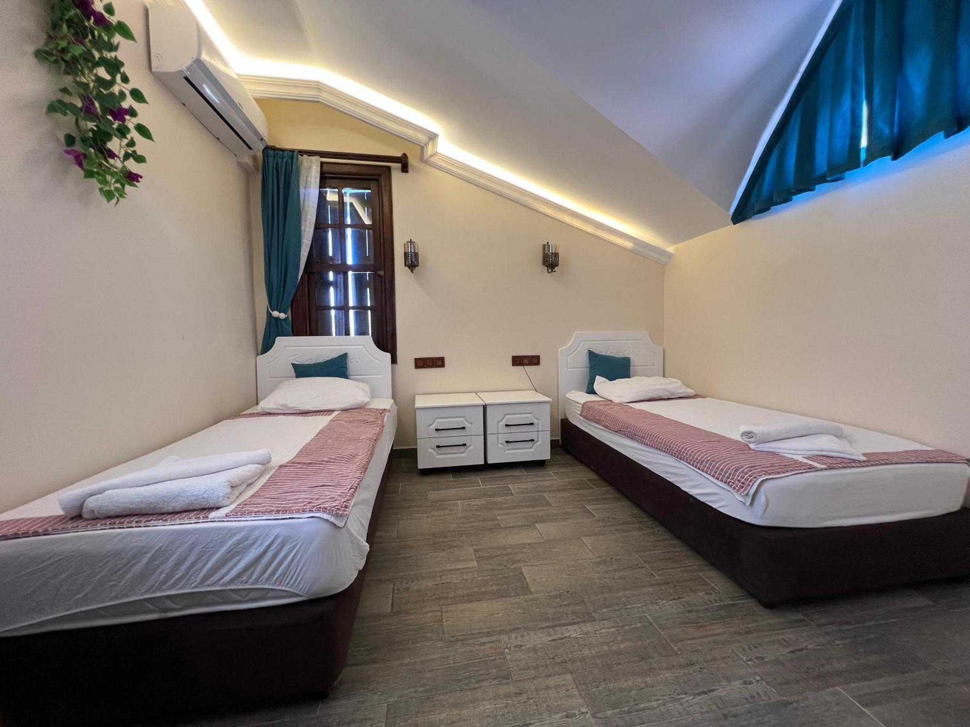 Kaliptus Hotel Kemer Esterno foto
