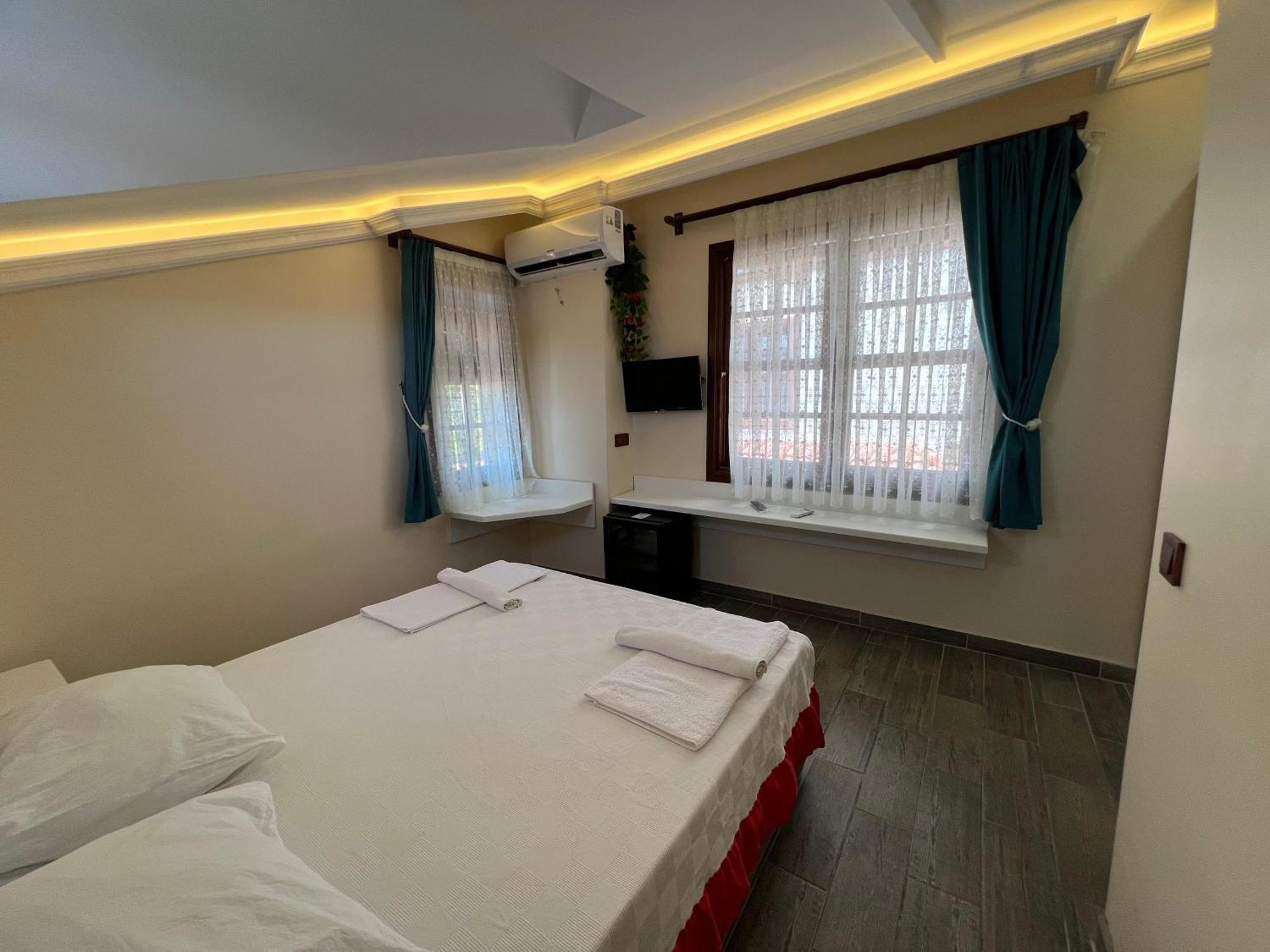 Kaliptus Hotel Kemer Esterno foto