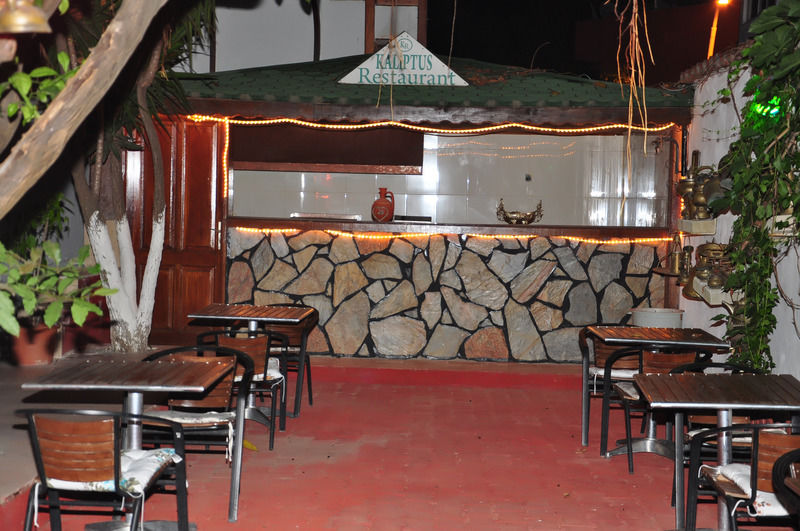Kaliptus Hotel Kemer Esterno foto